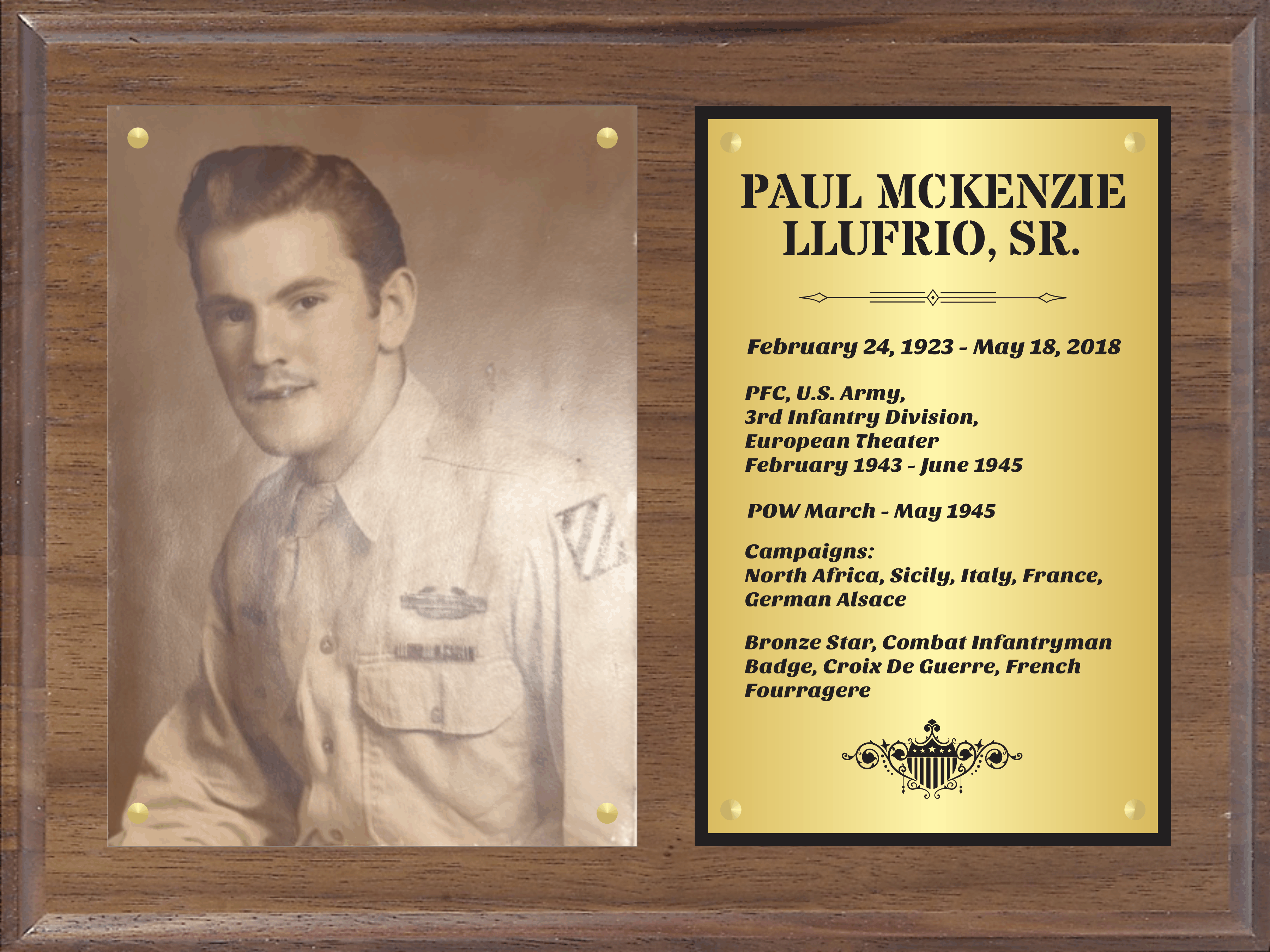 Walnut Plaque with Photo Plexi Mount