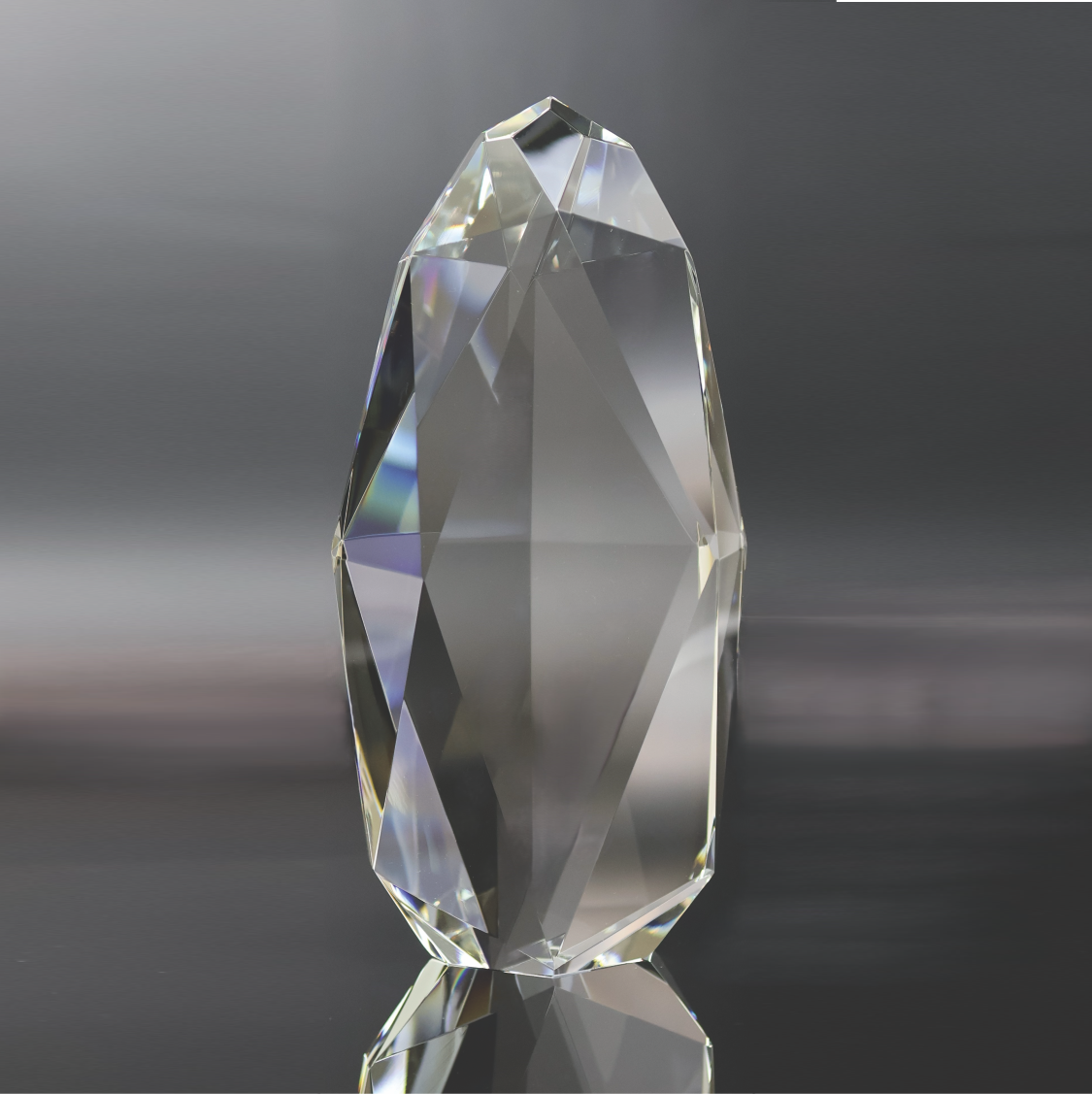 Super Thick Optically Clear Crystal Aria Gem