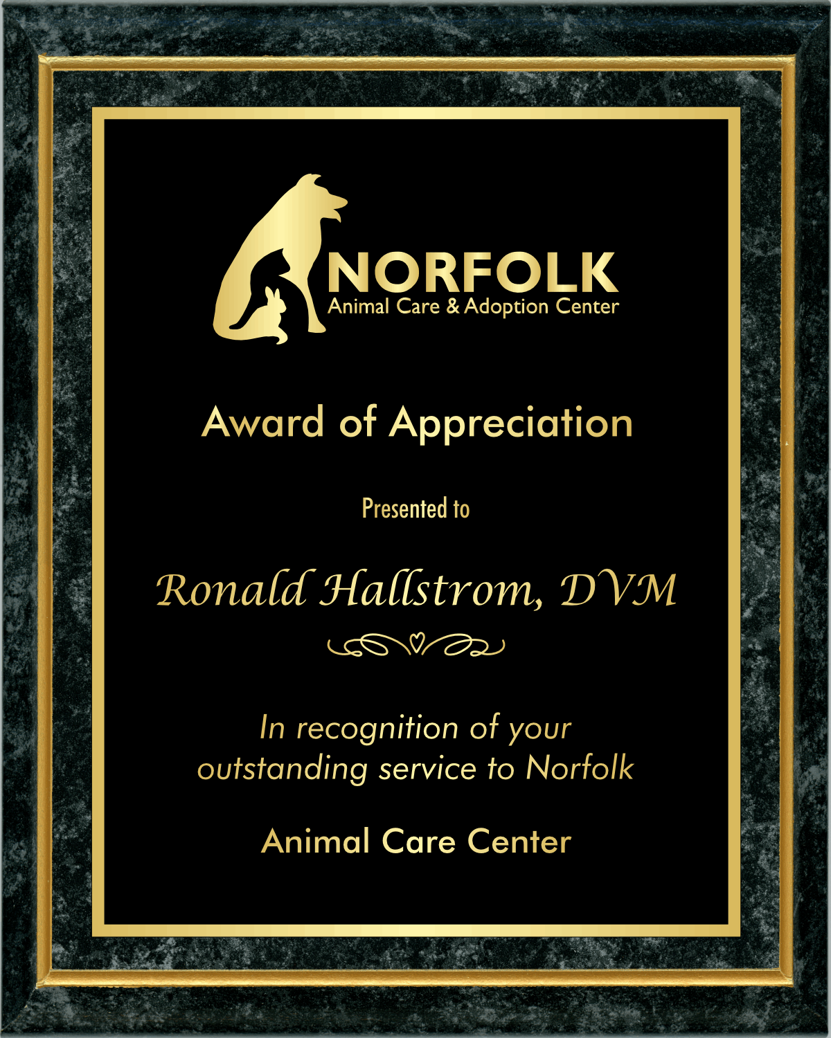 Simulated Finish with Gold Edge and Full Plate